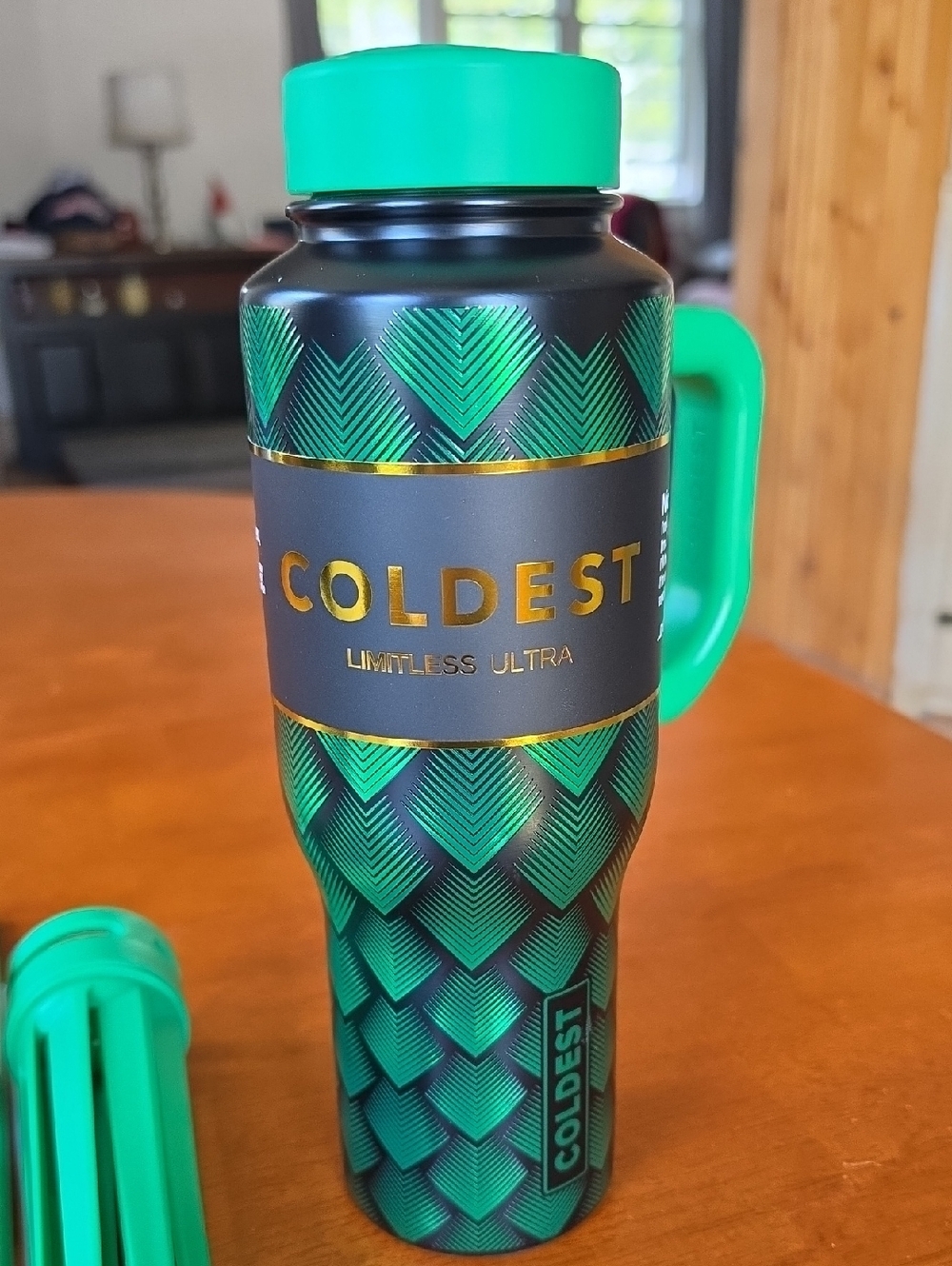 Coldest Limitless Bottle 36 oz - Green Dragon